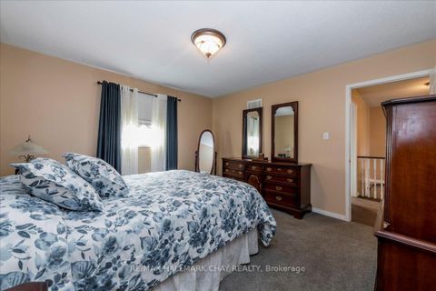 Photo 9 at 84 Pringle Drive, Edgehill Drive, Barrie