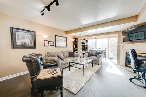 Photo 9 at LC7 - 18 Concorde Place, Don Mills, Toronto