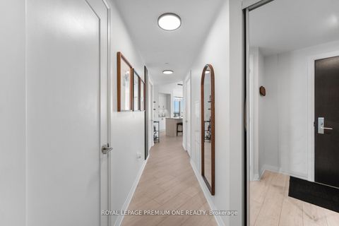 Photo 2 at 1715 - 9000 Jane Street, Concord, Vaughan