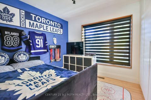 Photo 33 at 20 Weldon Street, Codrington, Barrie