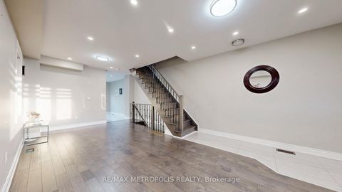 Photo 7 at 461 Warden Avenue, Oakridge, Toronto