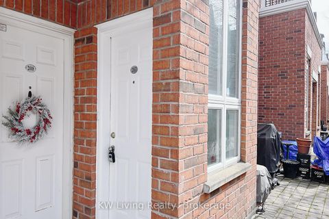 Photo 2 at 2017 - 12 Sudbury Street, Niagara, Toronto