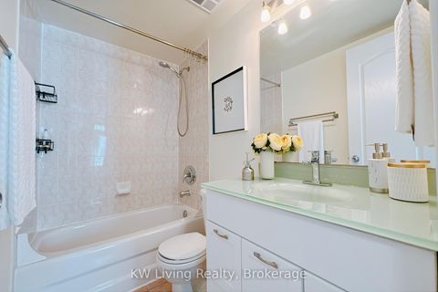 Photo 15 at 2017 - 12 Sudbury Street, Niagara, Toronto