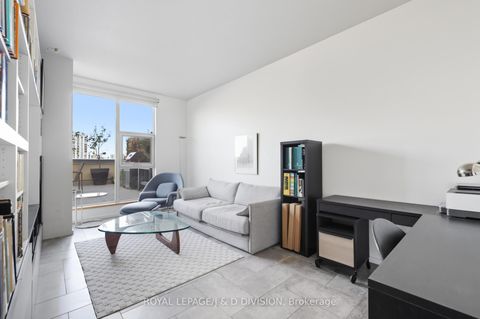 Photo 6 at 610 - 160 Baldwin Street, Chinatown, Toronto