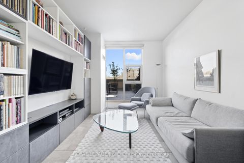 Photo 16 at 610 - 160 Baldwin Street, Chinatown, Toronto