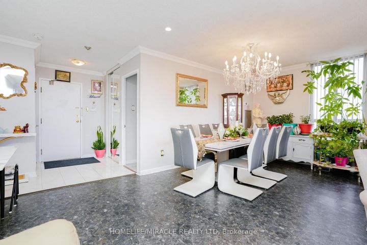 Photo 7 at 1705 - 26 Hanover Road, Queen Street Corridor, Brampton