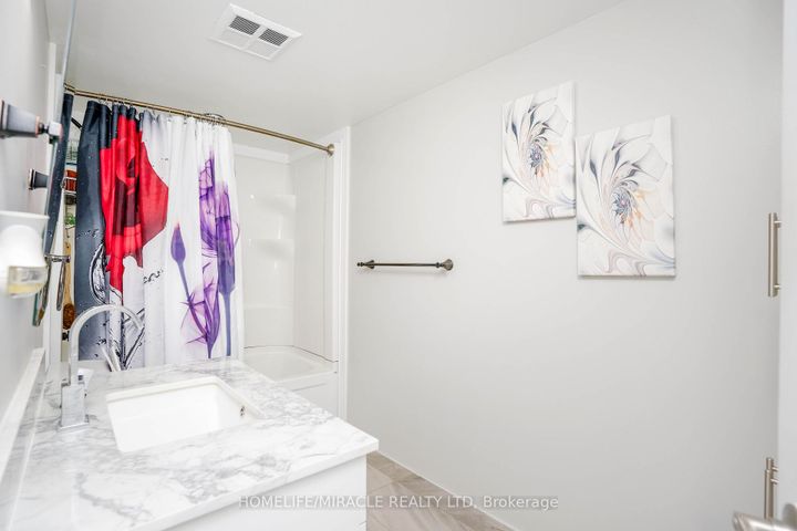 Photo 13 at 1705 - 26 Hanover Road, Queen Street Corridor, Brampton