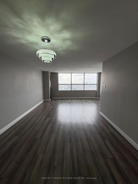 Photo 8 at 910 - 40 Panorama Court, Jamestown, Toronto