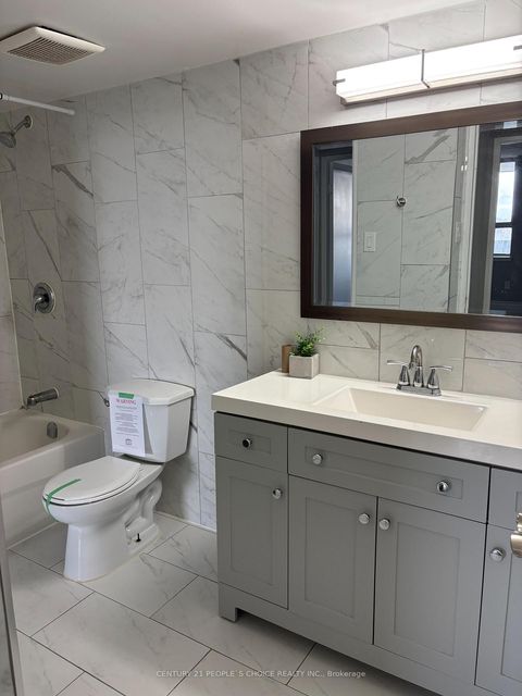 Photo 12 at 910 - 40 Panorama Court, Jamestown, Toronto