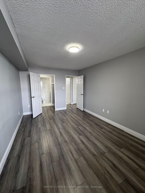 Photo 18 at 910 - 40 Panorama Court, Jamestown, Toronto