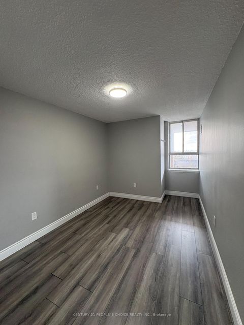 Photo 19 at 910 - 40 Panorama Court, Jamestown, Toronto