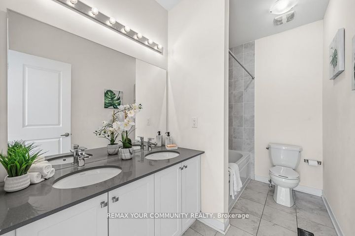 Photo 22 at 7 Howick Lane, South Richvale, Richmond Hill