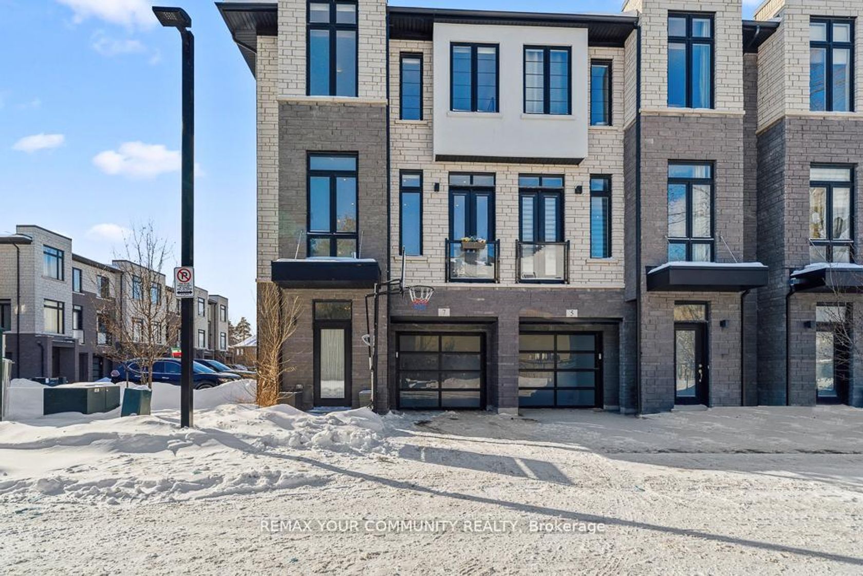 7 Howick Lane, South Richvale, Richmond Hill by Loree Meneguzzi Real Estate 7 Howick Lane, South Richvale, Richmond Hill