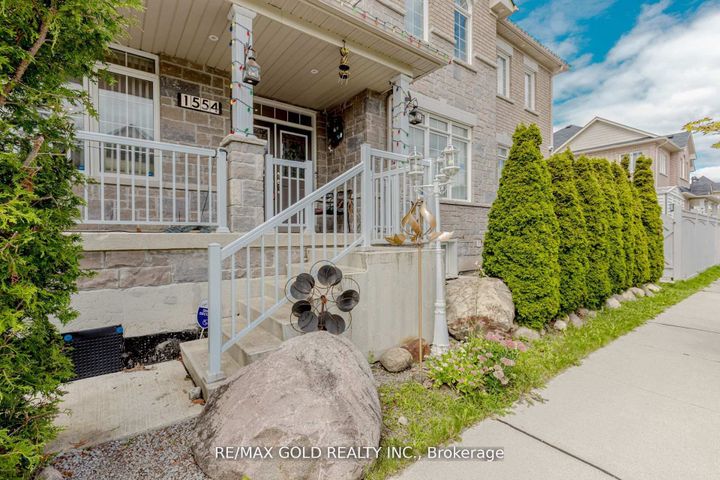 Photo 3 at 1554 Bruny Avenue, Duffin Heights, Pickering