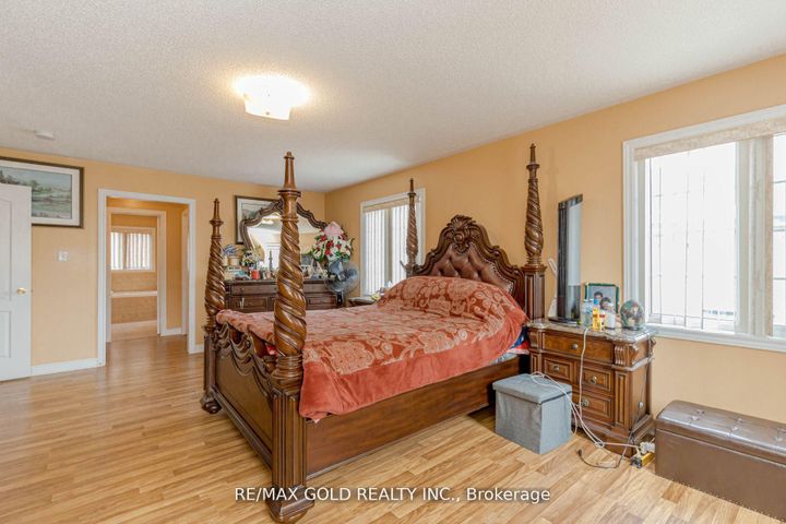 Photo 21 at 1554 Bruny Avenue, Duffin Heights, Pickering