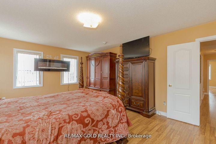 Photo 22 at 1554 Bruny Avenue, Duffin Heights, Pickering