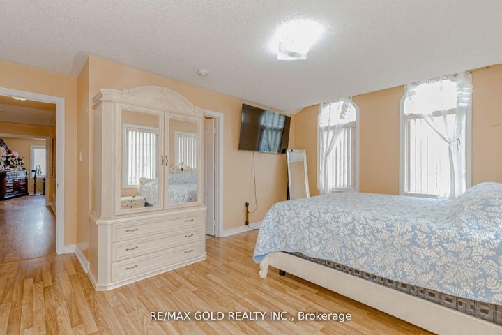 Photo 29 at 1554 Bruny Avenue, Duffin Heights, Pickering
