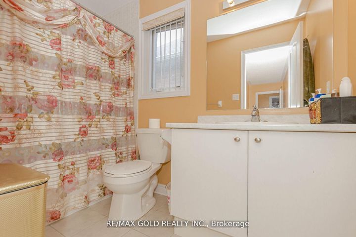Photo 33 at 1554 Bruny Avenue, Duffin Heights, Pickering