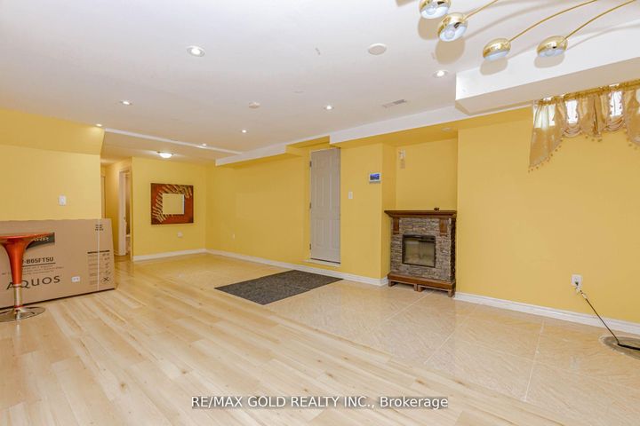Photo 37 at 1554 Bruny Avenue, Duffin Heights, Pickering