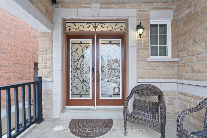 Photo 1 at 36 Ocean Ridge Drive E, Wellington, Brampton
