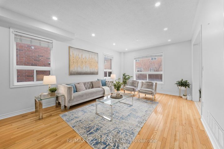 Photo 6 at 36 Ocean Ridge Drive E, Wellington, Brampton