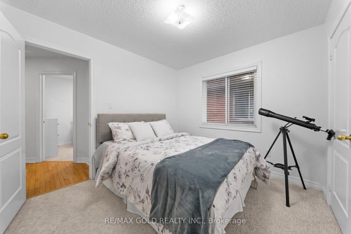 Photo 28 at 36 Ocean Ridge Drive E, Wellington, Brampton