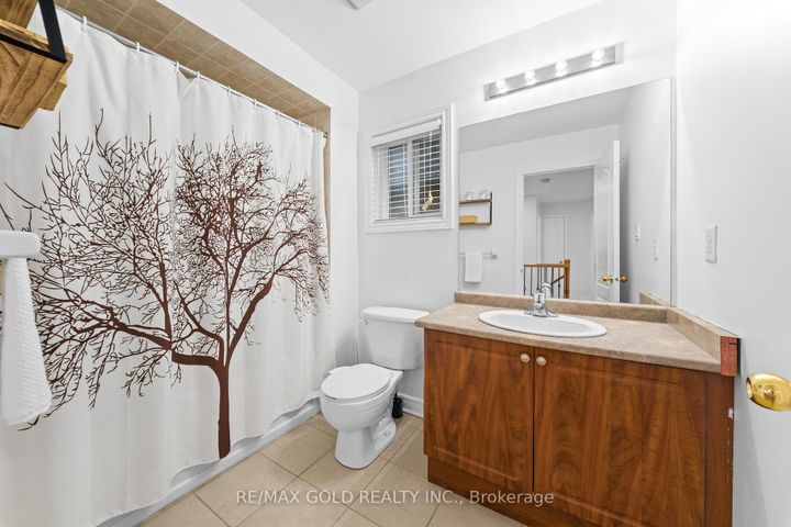 Photo 30 at 36 Ocean Ridge Drive E, Wellington, Brampton