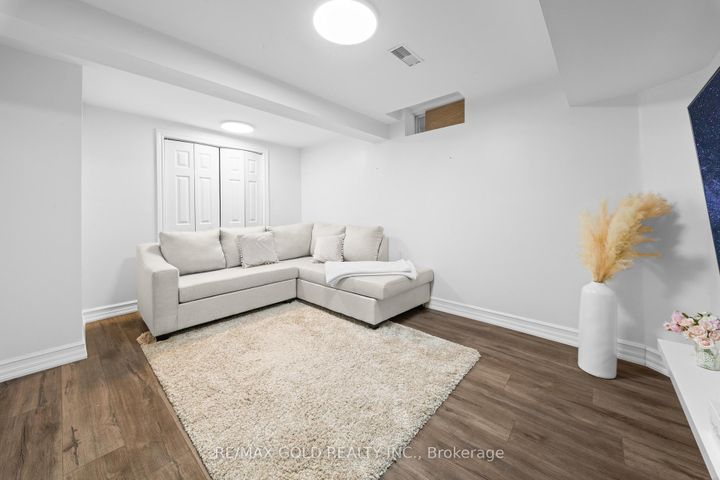 Photo 36 at 36 Ocean Ridge Drive E, Wellington, Brampton