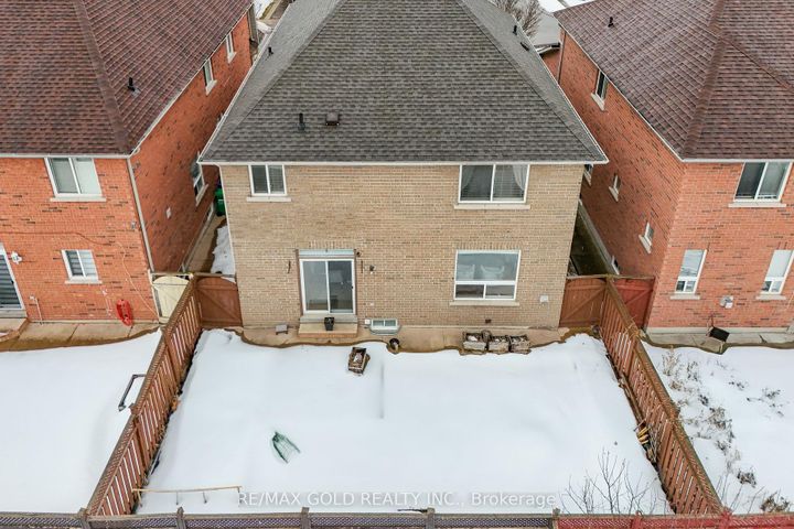 Photo 39 at 36 Ocean Ridge Drive E, Wellington, Brampton