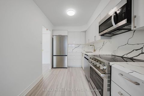 Photo 4 at 212 - 70 Old Sheppard Avenue, Pleasant View, Toronto