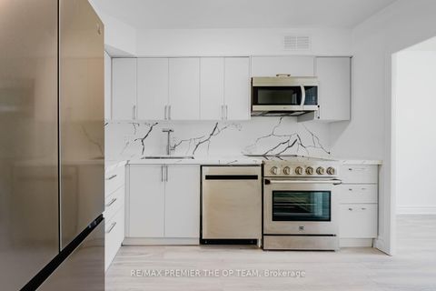 Photo 5 at 212 - 70 Old Sheppard Avenue, Pleasant View, Toronto