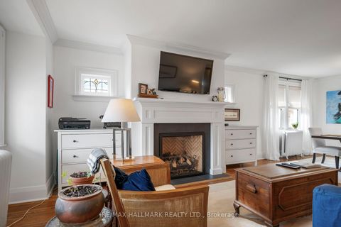 Photo 4 at Upper - 28 Glen Manor Drive, The Beaches, Toronto