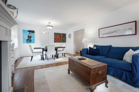 Photo 7 at Upper - 28 Glen Manor Drive, The Beaches, Toronto