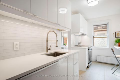 Photo 14 at Upper - 28 Glen Manor Drive, The Beaches, Toronto