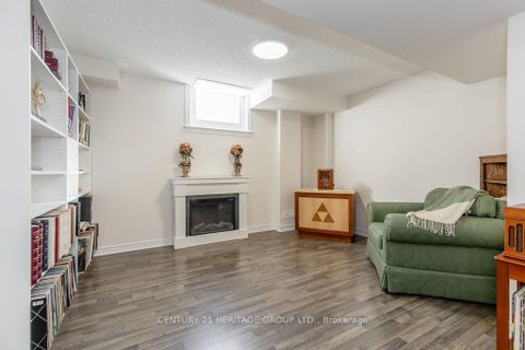 Photo 32 at 25 Copeland Crescent, Cookstown, Innisfil