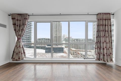 Photo 11 at 1009 - 50 Bruyeres Mews, Niagara, Toronto