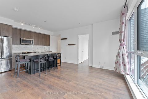 Photo 16 at 1009 - 50 Bruyeres Mews, Niagara, Toronto