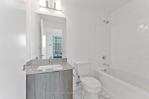 Photo 24 at 1009 - 50 Bruyeres Mews, Niagara, Toronto