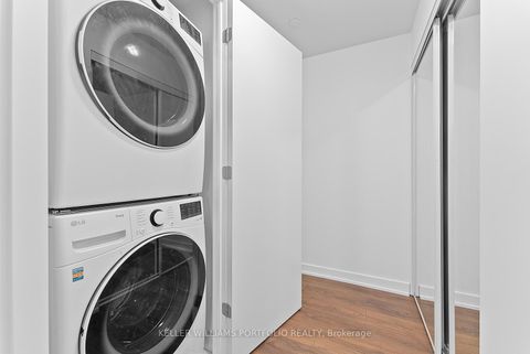 Photo 31 at 1009 - 50 Bruyeres Mews, Niagara, Toronto