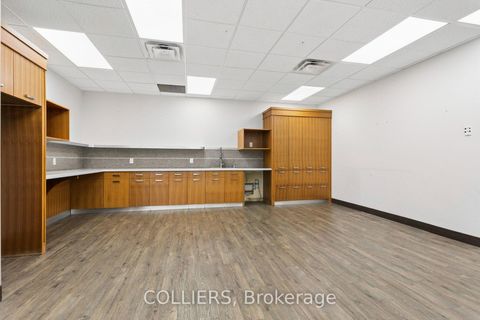 Photo 13 at 200 Ronson Drive, Clairville, Toronto