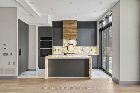 Photo 3 at 1002 Spadina Road, Forest Hill North, Toronto