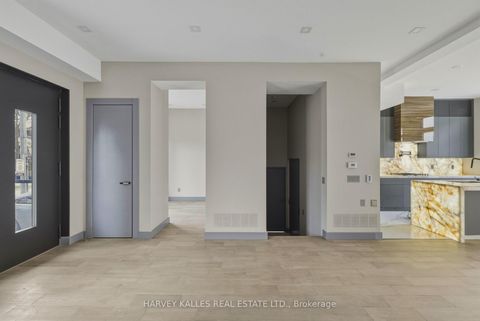 Photo 11 at 1002 Spadina Road, Forest Hill North, Toronto