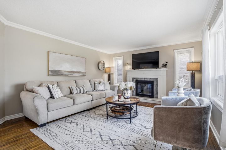 Photo 19 at 1323 Blackburn Drive, GA Glen Abbey, Oakville