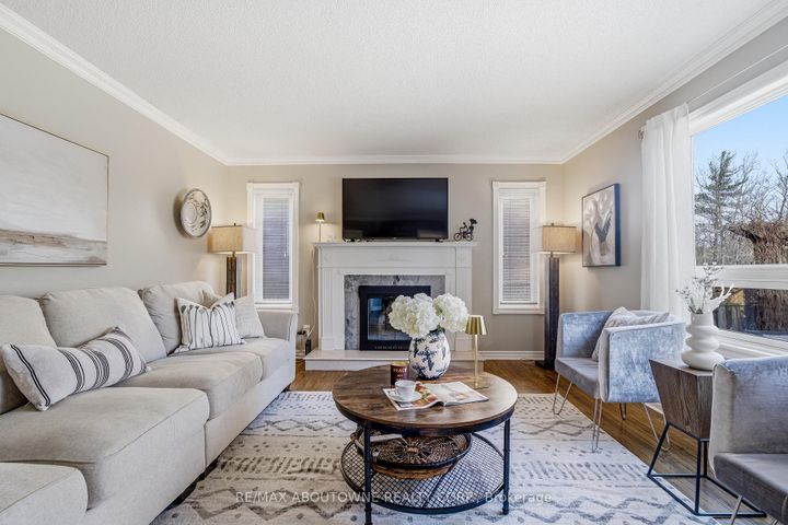 Photo 22 at 1323 Blackburn Drive, GA Glen Abbey, Oakville