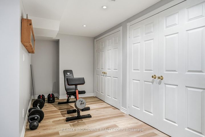 Photo 40 at 1323 Blackburn Drive, GA Glen Abbey, Oakville