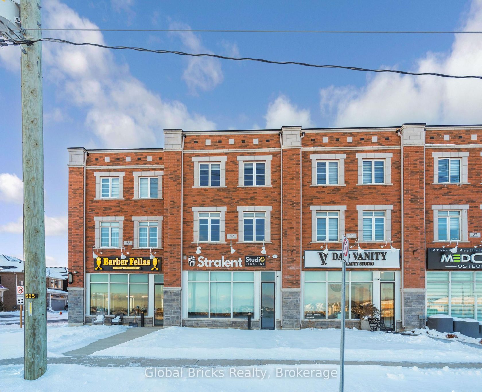 49 Burnhamthorpe Road E, GO Glenorchy, Oakville 