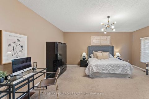 Photo 28 at 271 Rose Green Drive, Uplands, Vaughan