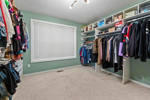 Photo 33 at 271 Rose Green Drive, Uplands, Vaughan