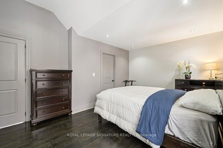 Photo 18 at 12 Willowhurst Crescent, Maryvale, Toronto