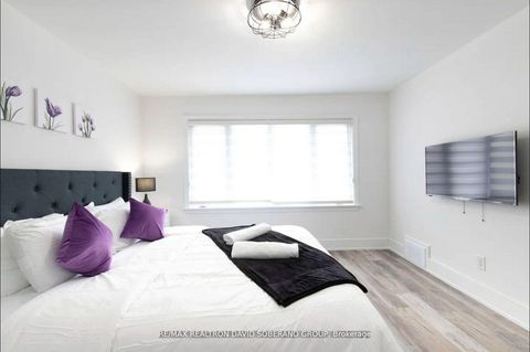 Photo 12 at 55 Raeburn Avenue, Westgate, Toronto